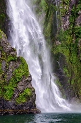 Fototapeta premium Stirling Falls in the Milford Sound on the South Island of New Zealand