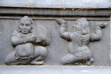 The bas-reliefs on Buddhist temple.