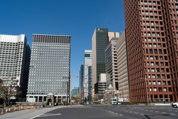 東京丸の内の街角