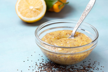lemon curd chia pudding