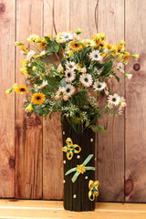 Fototapeta na wymiar Bouquet of artificial flowers