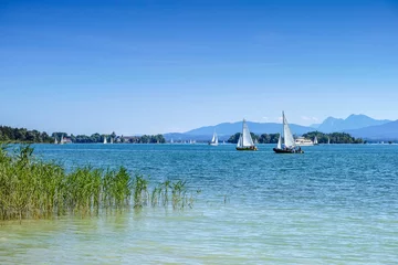 Foto op Plexiglas Floating yachts on lake Chiemsee © KURLIN_CAfE