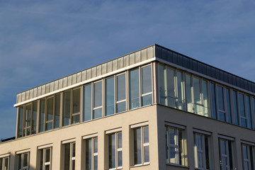 Modernes B&uuml;rogeb&auml;ude - Fassade