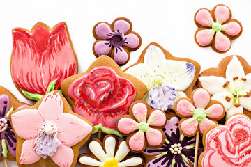 Cookies-flowers, gift on Mother's Day, Women's Day, gift, surprise, flowers in box - 139345865