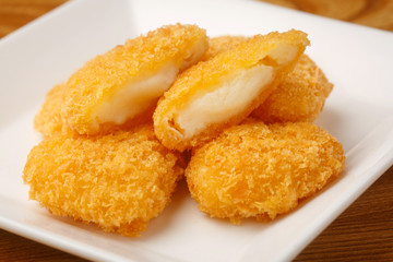 カマンベールチーズフライ