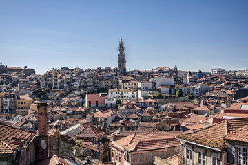Torre dos cl&eacute;rigos Porto Portugal