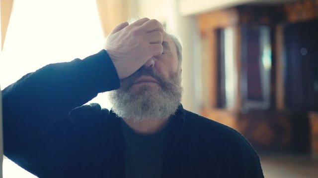 Angry old irritated man in 4K