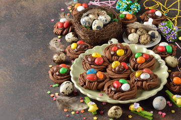 Fototapeta na wymiar Chocolate Easter nest