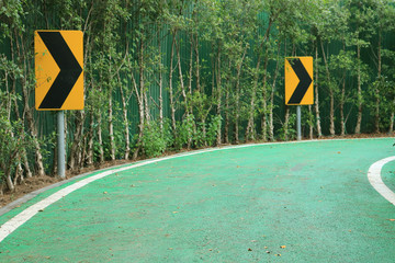 right hand curve on warning signs in the garden