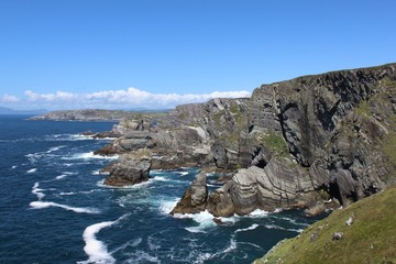 Fototapeta premium Wild Atlantic Way with the cliffs at Mizen Head