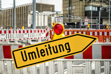 Baustelle, Strassensperrung, Umleitung