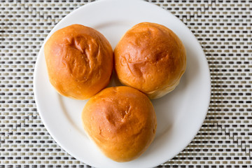 Dinner roll bread