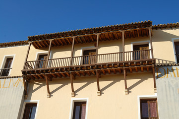 Balconada en Cuenca