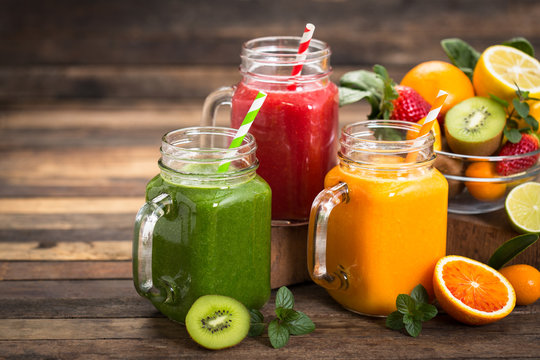 Healthy fruit and vegetable smoothies