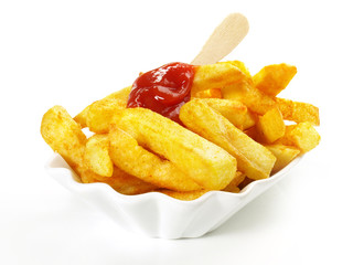 Pommes Frites mit Ketchup