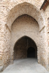 Fototapeta na wymiar Entrada al castillo