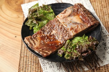 Seasoned prime rib