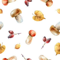 Watercolor seamless pattern with mushrooms