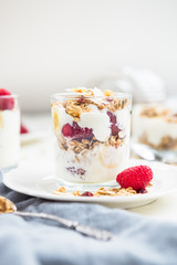 Healthy Energy-boosting Granola and Yogurt Breakfast