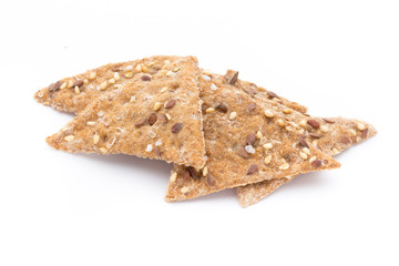 Toasted pita bread chips with herbal seasoning.