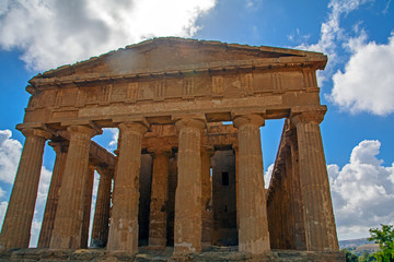 Obraz premium Concordia temple of Agrigent, Sicily, Italy