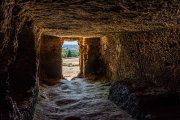 antike Grabkammer in Syrakus, Sizilien