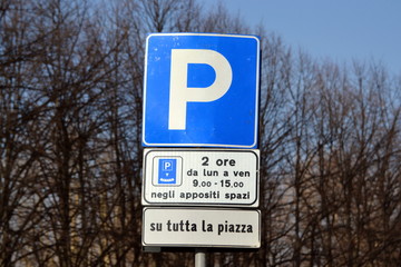 cartelli di segnaletica stradale