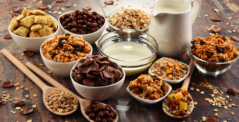 Composition with different sorts of breakfast cereal products