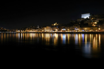 Night view at Porto, Portugal - 139500631