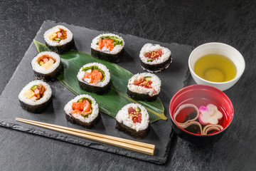 巻き寿司　Rolled sushi of the Japanese-style