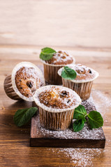 Muffins with raisins