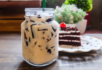 milk with coffee jelly with chocolate cake