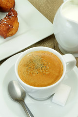 café