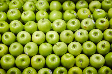 Apples 