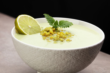 Lentil soup witch matcha and lime in a bowl for vegan, gluten free, allergy-friendly, clean eating and raw diet.