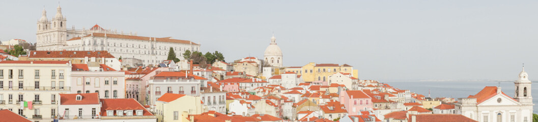 Fototapeta na wymiar Altstadt von Lissabon