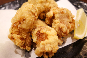 鶏の唐揚げ　Fried chicken