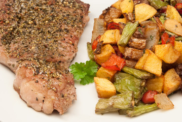 Entrecôte mit frittiertem Gemüse