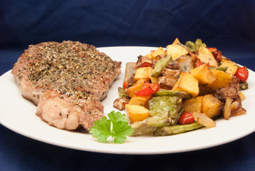 Entrecôte mit frittiertem Gemüse