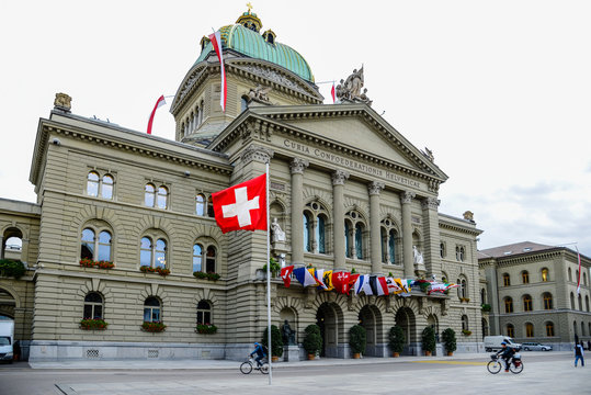 geschm&uuml;cktes Bundeshaus, Bern, Schweiz