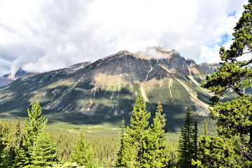 Fototapeta premium montagne rocheuse