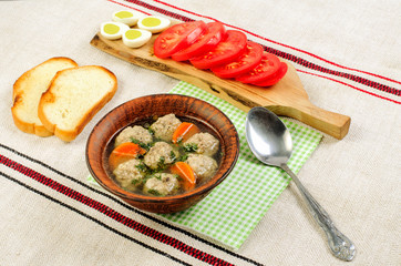 Easy diet soup with white round meat meatballs.