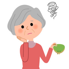 シニア女性　金欠