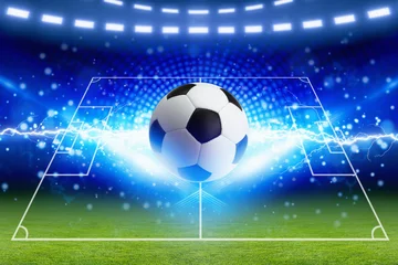 Afwasbaar Fotobehang Voetbal Voetbalbal, felblauwe bliksem, groen voetbalveld met lay-out