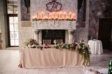 Wedding table decoration for the fiance and fiancee with the coat of arms