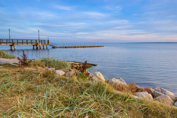 Morze Bałtyckie w piękny letni dzień - obrazy, fototapety, plakaty