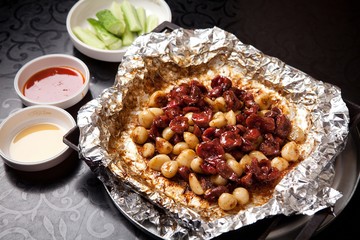 Stir-fried Chicken Gizzard and Garlic