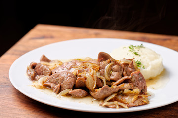 Liver and onions with potato