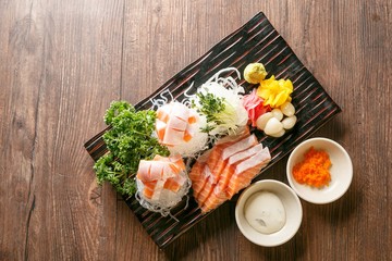 sliced raw salmon