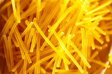 Short thin pasta tubes